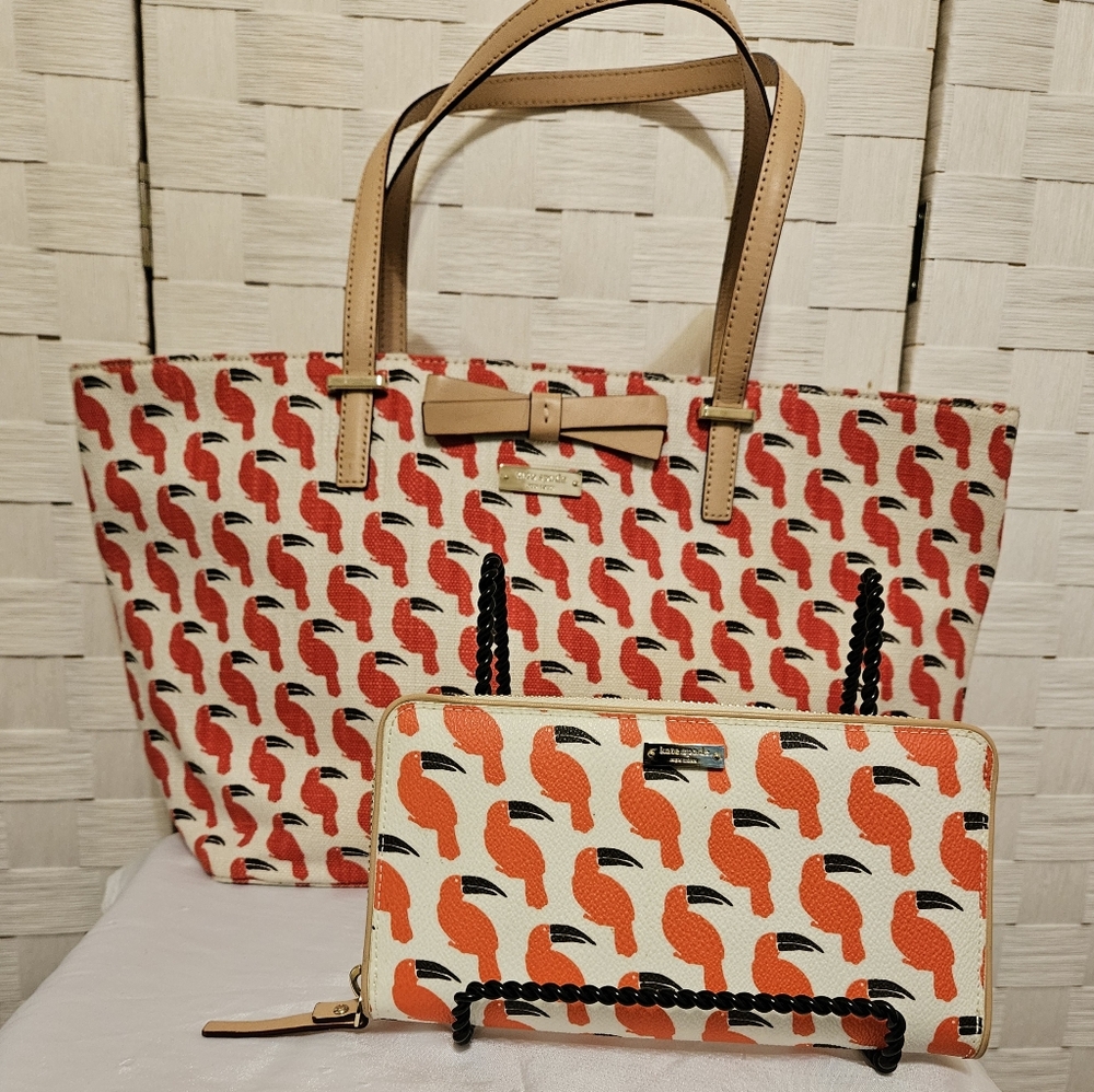 Kate Spade Francis Toucan Multi Linen/jute White & Red Tote With Matching Wallet